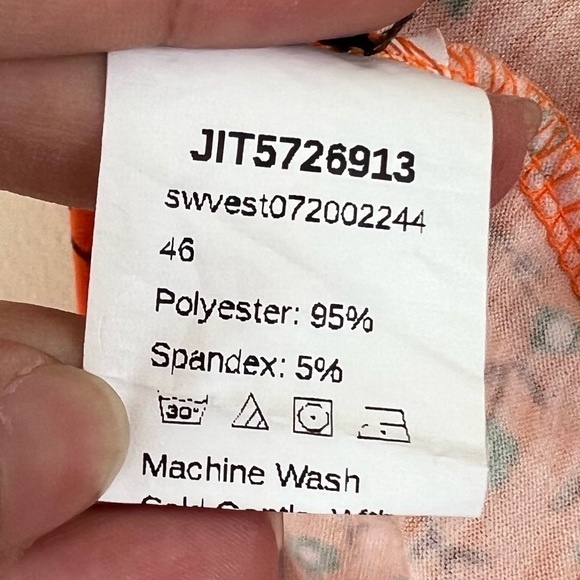 Floral copped halter top, size L - Picture 6 of 6